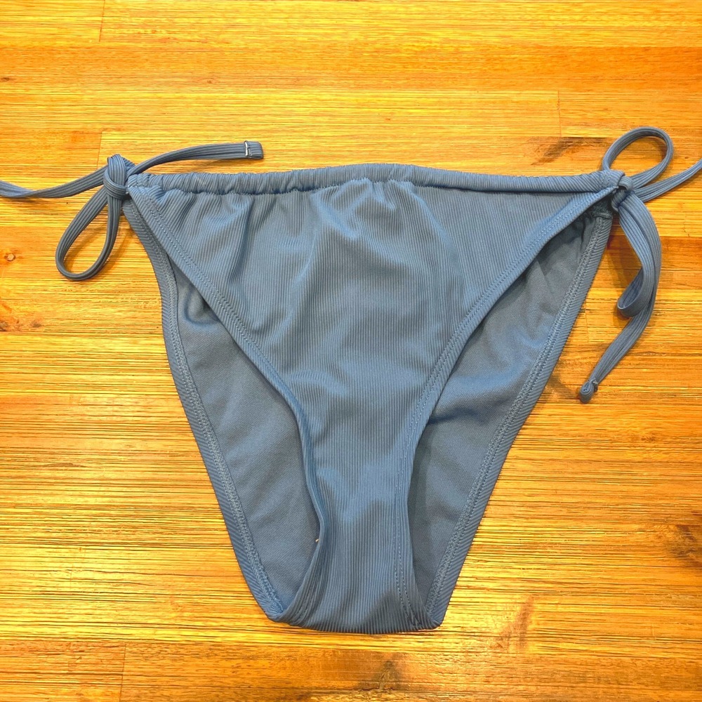 Shade & Shore Blue Ribbed Low Rise Cheeky Bikini Bottom Size Medium NWT